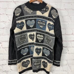 Vintage 80’s Cottagecore sweater crewneck hearts size large grey navy blue white
